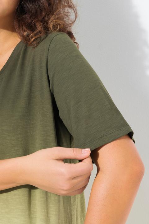 Immagine prodotto Ulla Popken T-shirt classica con gradiente di colore, scollo a V e mezze maniche (46, 48)