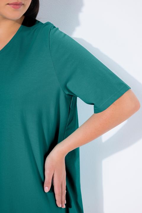 Actual product image Ulla Popken Essential V-Neck Stretch Tee (50, 52)