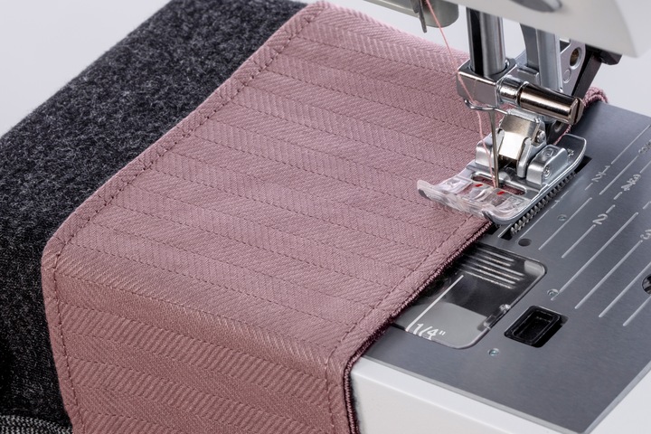 Immagine prodotto Pfaff Ambizione 620