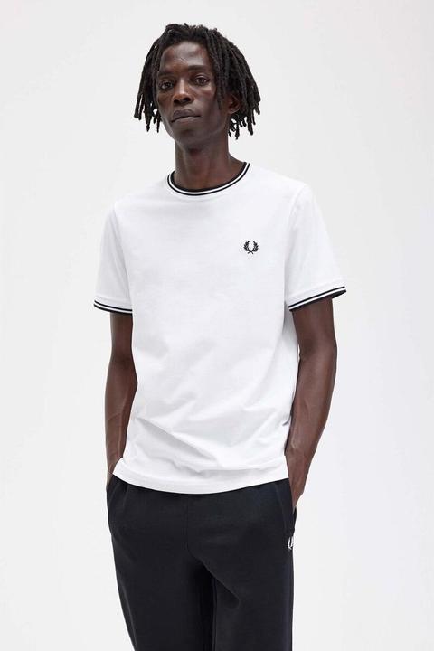 Actual product image Fred Perry Double stripe T-shirt (M)