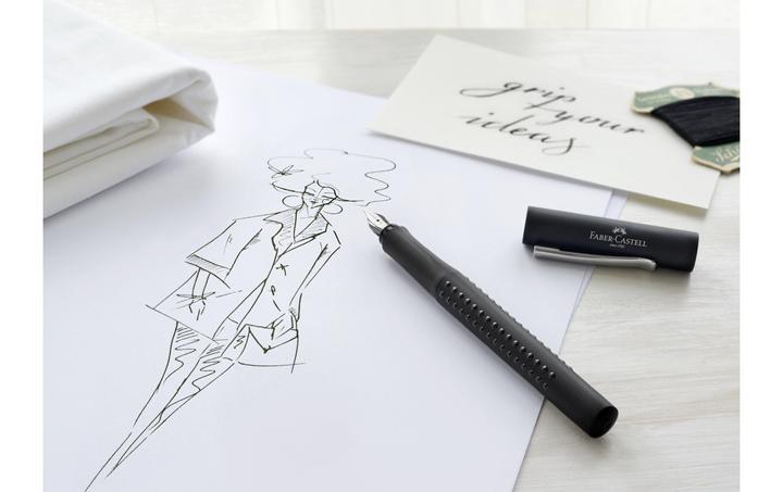 Actual product image Faber-Castell GRIP 2011 - Fountain pen (Black, 1 x)