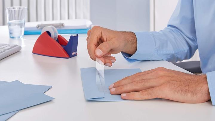 Image du produit tesa 1x tesafilm KRISTALL-KLAR, hochtransparent, alterungsbeständig, mit starker Haftung (15 mm)