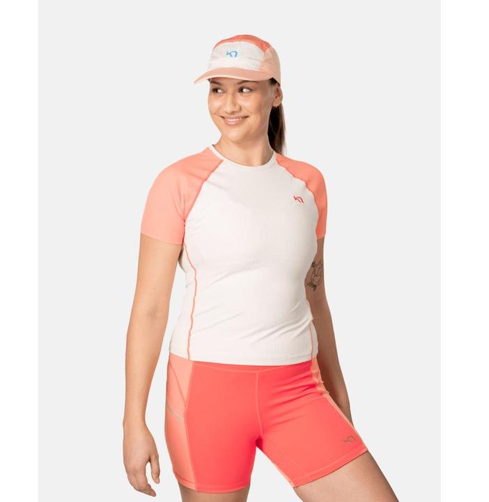 Actual product image Kari Traa Linnea Tee (XL)