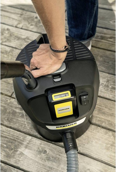 Immagine prodotto Kärcher AD 2 Battery Set Battery Ash Vacuum Cleaner (Aspirapolvere a umido e a secco)