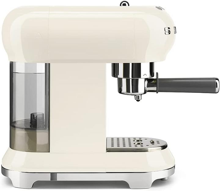 Actual product image Smeg ECF02CREU