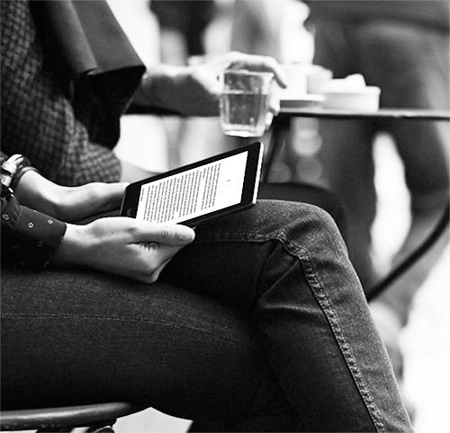 Produktbild Amazon Kindle Voyage (6", 4 GB, Schwarz)