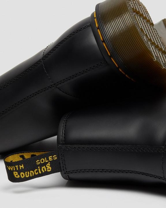 Actual product image Dr. Martens 1460 Smooth (43)