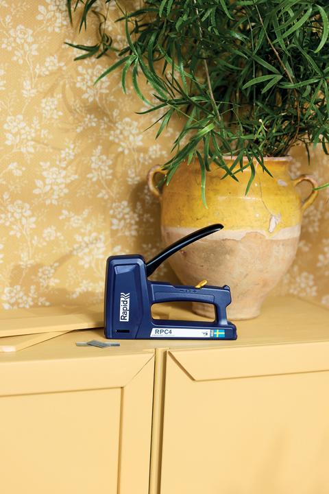 Actual product image Rapid RPC4 hand tacker