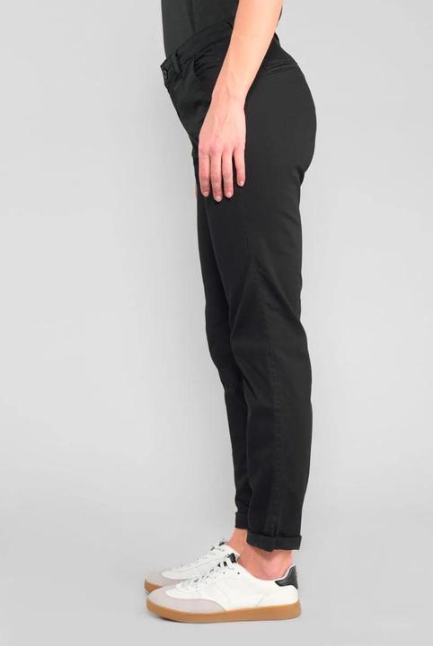 Actual product image Le Temps Des Cerises 's chino trousers dyli 6 (Frequency band 38 (2600 MHz))