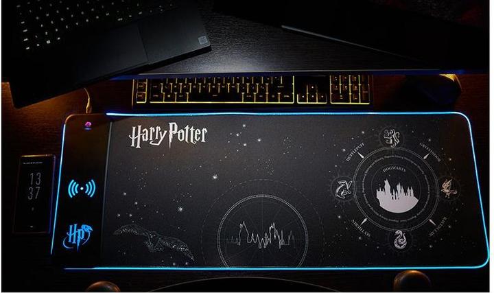Productafbeelding Numskull Harry Potter - Oversize Gaming Mat & Mobile Charger (XXL)
