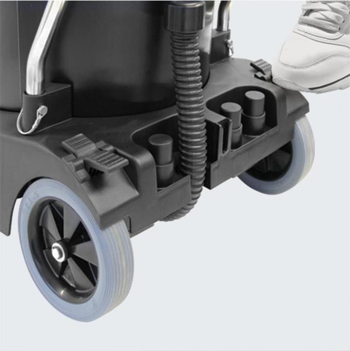 Actual product image Sprintus Wet and dry vacuum cleaner, WATERKING XL 45 l, with drain hose, power 1300 W. (Wet dry vacuum cleaner)