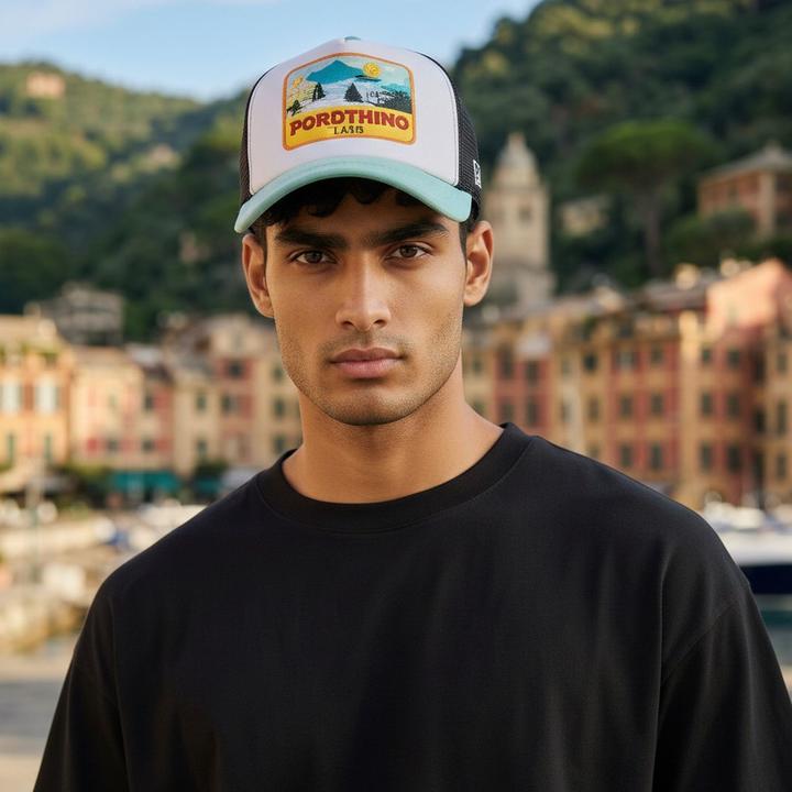Actual product image New Era NE Location Patch (One size)