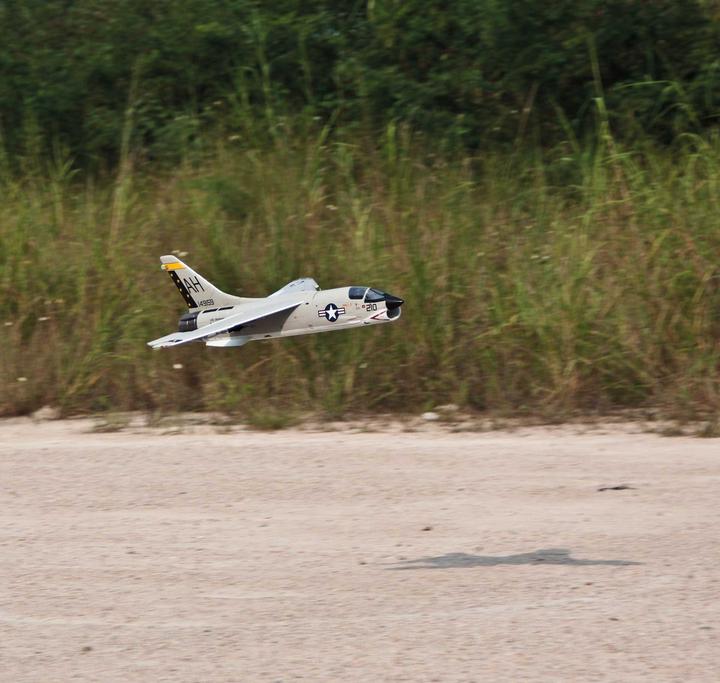 Immagine prodotto Freewing F-8E Crusader PNP 64mm Jet EDF