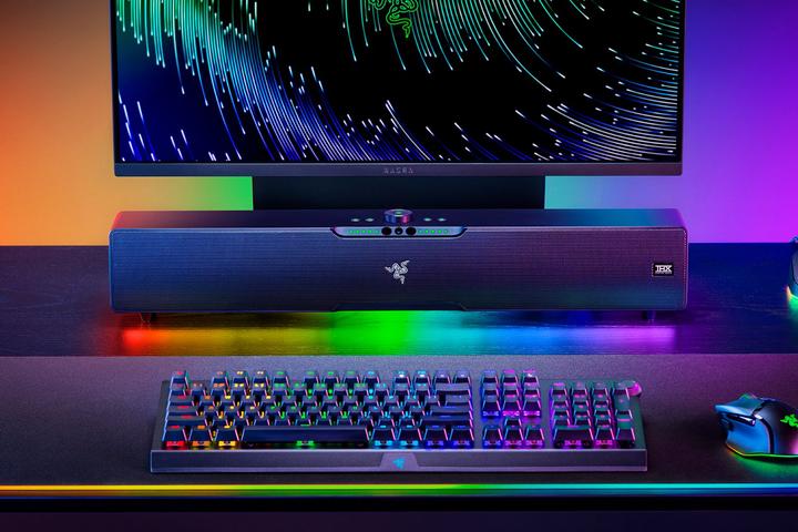 Actual product image Razer Leviathan V2 Pro (5.1 channels)