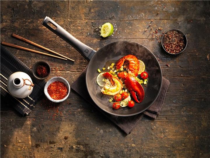 Actual product image Zwilling Madura Plus (24 cm, Frying pan, Aluminium)