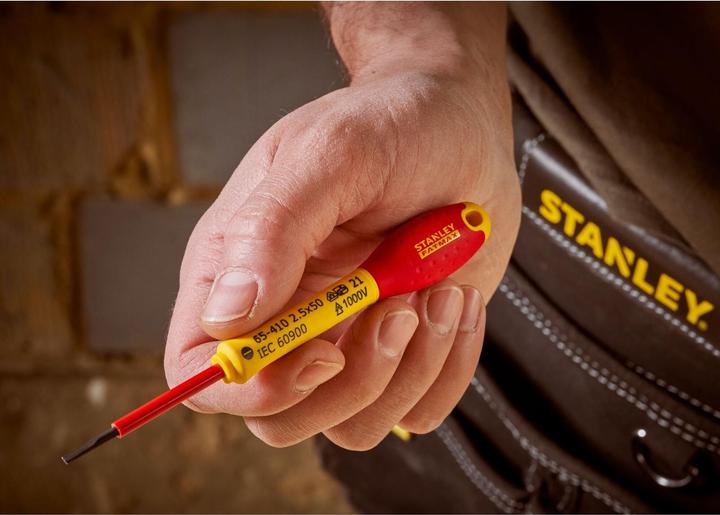 Produktbild Stanley FatMax Schraubendreher Schlitz (isoliert, Parallelspitze 2.5 mm, 50 mm Länge, Chrom-Vanadium (Schlitz)