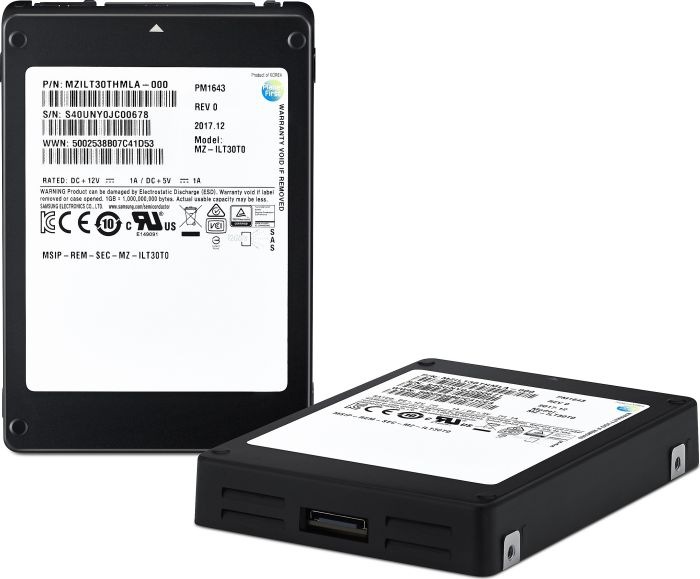 Produktbild Samsung Enterprise PM1643 (30720 GB, 2.5")