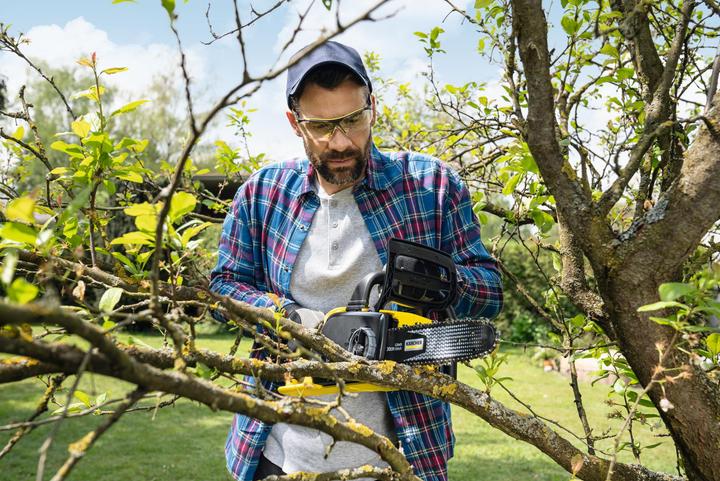 Actual product image Kärcher CNS 18-30 Battery (Battery chain saw)