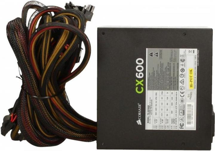 Actual product image Corsair Cx600 (600 W)