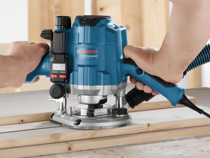 Image du produit Bosch Professional Gof 1250 Lce