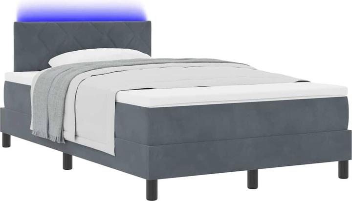 Gris foncé