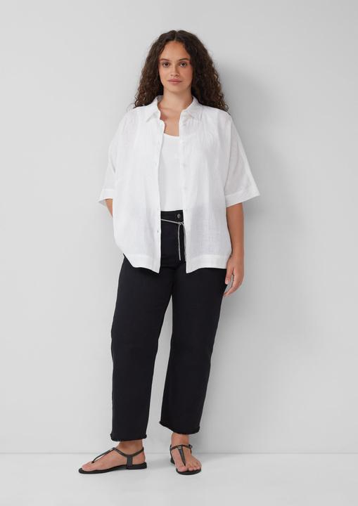 Produktbild S.Oliver Jeans-Hose Cropped-Jeans / Straight Fit / Mid Rise / Straight Leg / offener Saum (46)