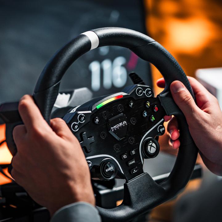 Productafbeelding Moza R3 Racing Set (R3 DD wielbasis, ES wiel, SR-P Lite pedalen, tafelbevestiging) (PC, Xbox One S, Xbox One X, Xbox serie X, Xbox Series S)