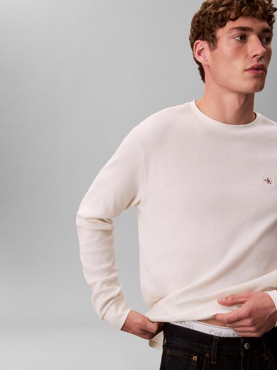 Actual product image Calvin Klein Jeans Ls Waffle Badge Crewnk Tee (XL)