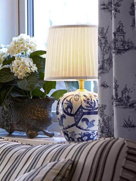 Produktbild Markslöjd MARKSLOJD Göteborg 30.5 Tischleuchte Weiss (E27)