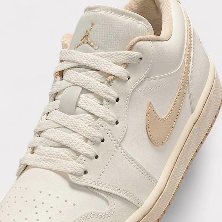 Image du produit Nike Air Jordan 1 Low (40)