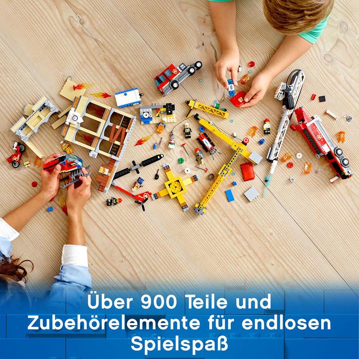 Produktbild LEGO Feuerwehr in der Stadt (60216, LEGO City)