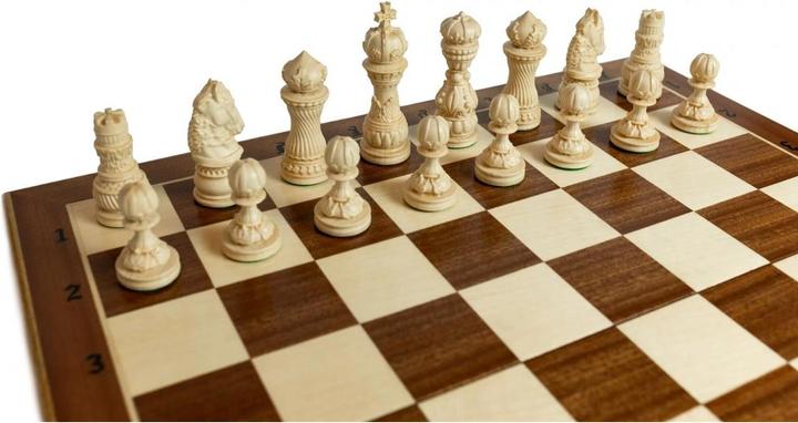 Actual product image Holzecke Wooden chess set Mars