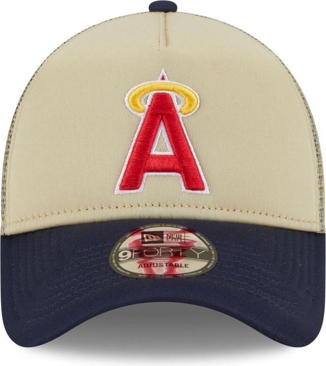 Actual product image New Era 9Forty Trucker California Angels