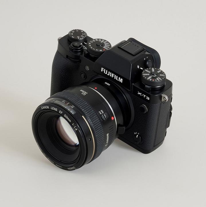 Productafbeelding Urth Lensvatting adapter: compatibel met Canon (EF / EF S) lens naar Fujifilm X camera body.