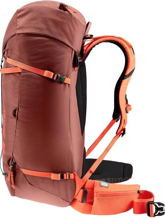 Actual product image Deuter Guide 34 + 8 (34 l)