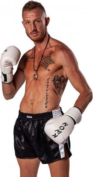 Actual product image Kwon Thai boxing gloves