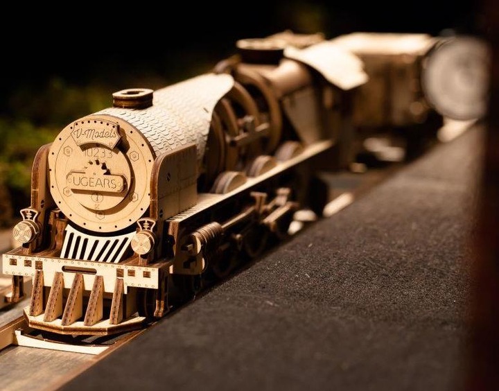Image du produit Ugears Locomotive V-Express avec wagon