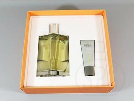 Actual product image Hermès Hermes - H24 EDT Gift Set 100ml and Moisturising Face Cream 20ml 100ml (Perfume set)