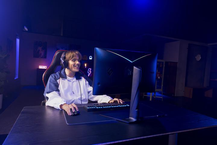 Produktbild Viewsonic 68,6cm XG275D1-4K 16:9 HDMI/DP/USB-C 320Hz FHD (3840 x 2160 Pixel, 27")