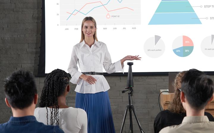 Actual product image Ipevo KFT Conference Camera Totem 360 Micro black