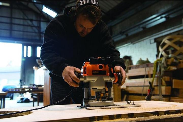 Actual product image Triton Tools MOF001 Precision router 1400 W