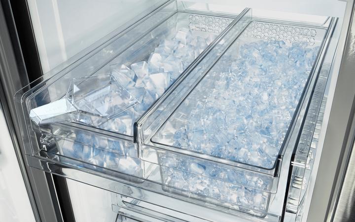 Actual product image Samsung RF65A967ESR Side-by-Side Fridge Combination Integrated/Free Standing 647 l E Stainless steel (647 l)