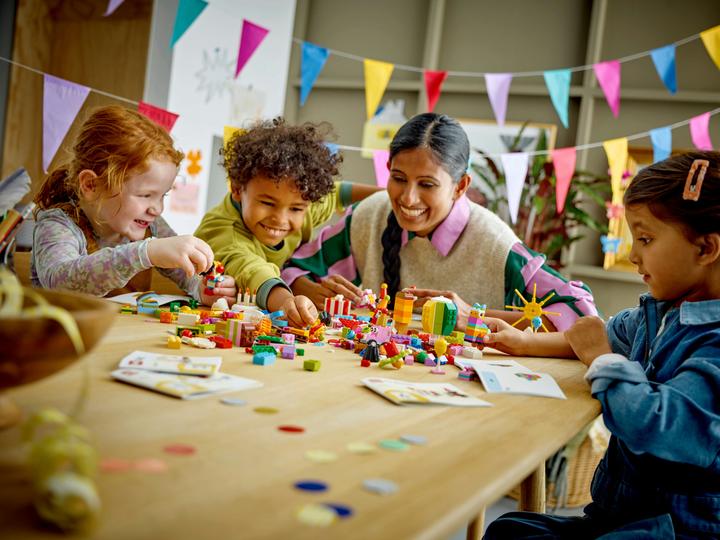 Image du produit LEGO Kit créatif de fête (11029, LEGO Classic)