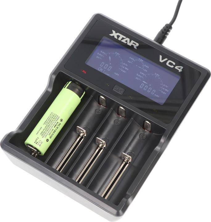 Actual product image AccuCell Panasonic 18650 Li-ion battery and 4X Li-ion fast charger (1 pcs., 18650, 3400 mAh, Battery + charger)