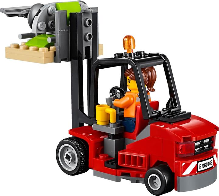 Image du produit LEGO Terminal de fret (60169, LEGO City)