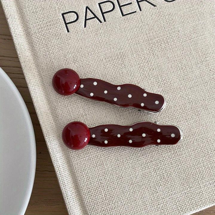 Activity Board Rote und weisse gepunktete Haarspangen im Vintage-Stil - 2er-Set