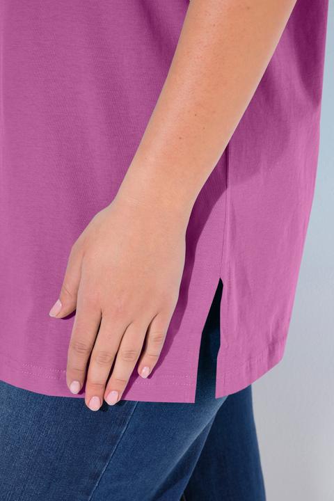 Actual product image Ulla Popken Basic V-Neck Relaxed Fit Short Sleeve Tee (68)