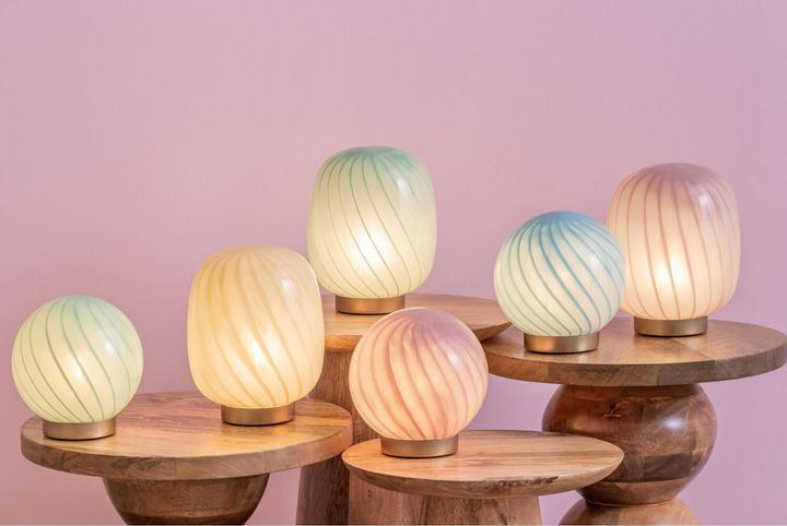 Actual product image Leitmotiv Table Lamp Summer Globe (E27)