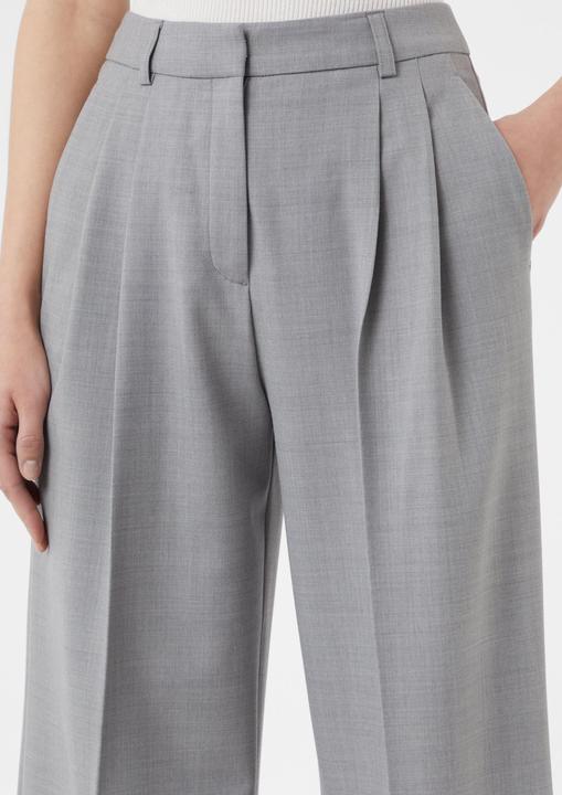 Produktbild Comma Hose Weite Bundfaltenhose aus fliessendem Flanell (38)