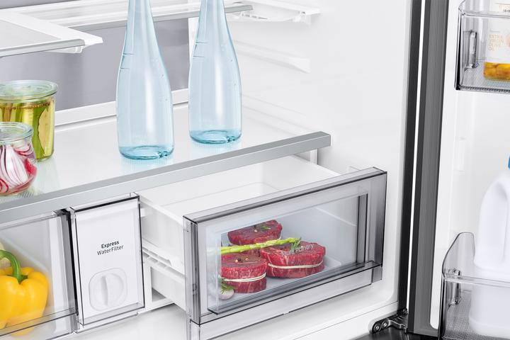 Produktbild Samsung RM94F French Door mit autom. Lebensmittelerkennung und AI Home, EEK: E (654 l)